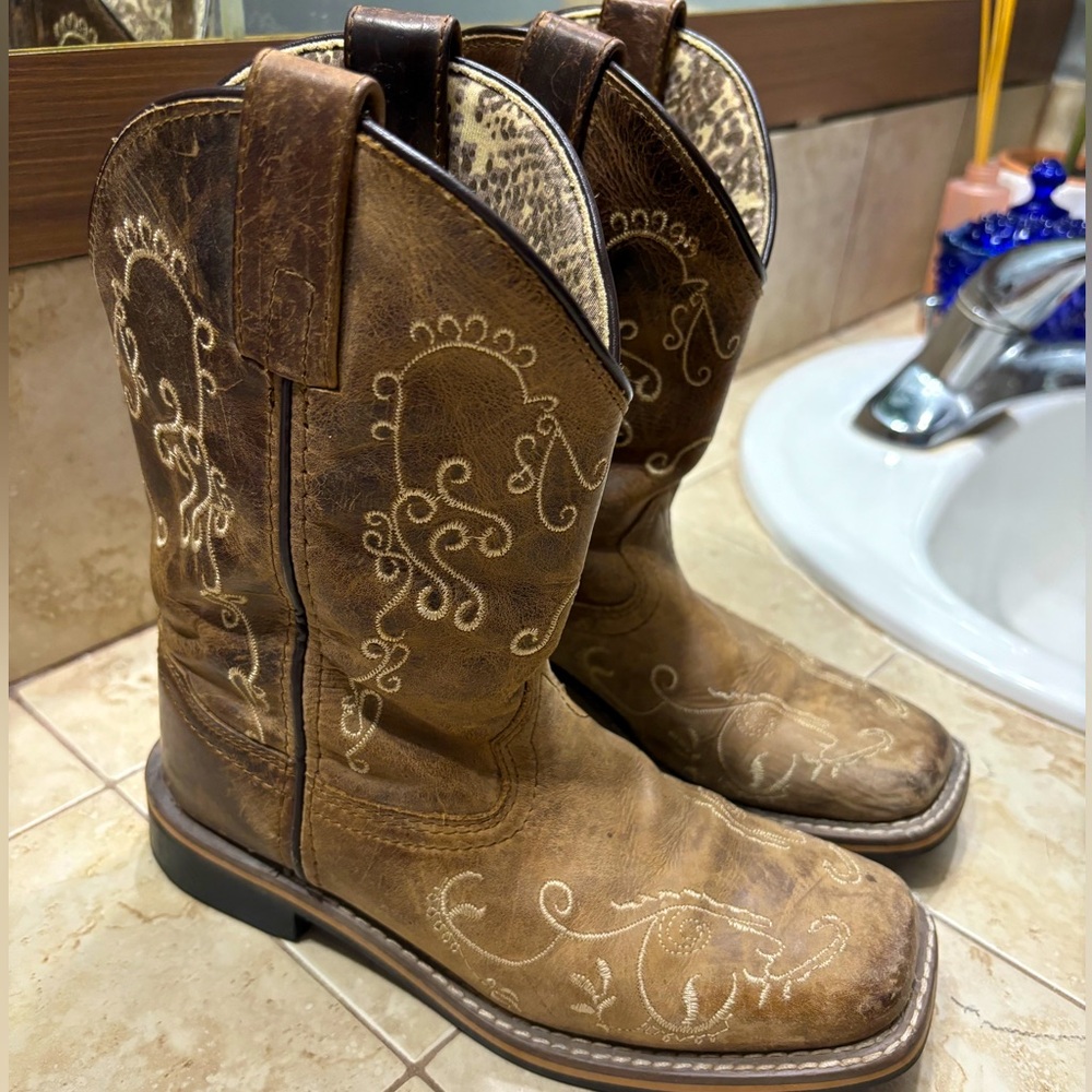 Girls Smokey Genuine Leather Cowboy Boots Kids sz 2R